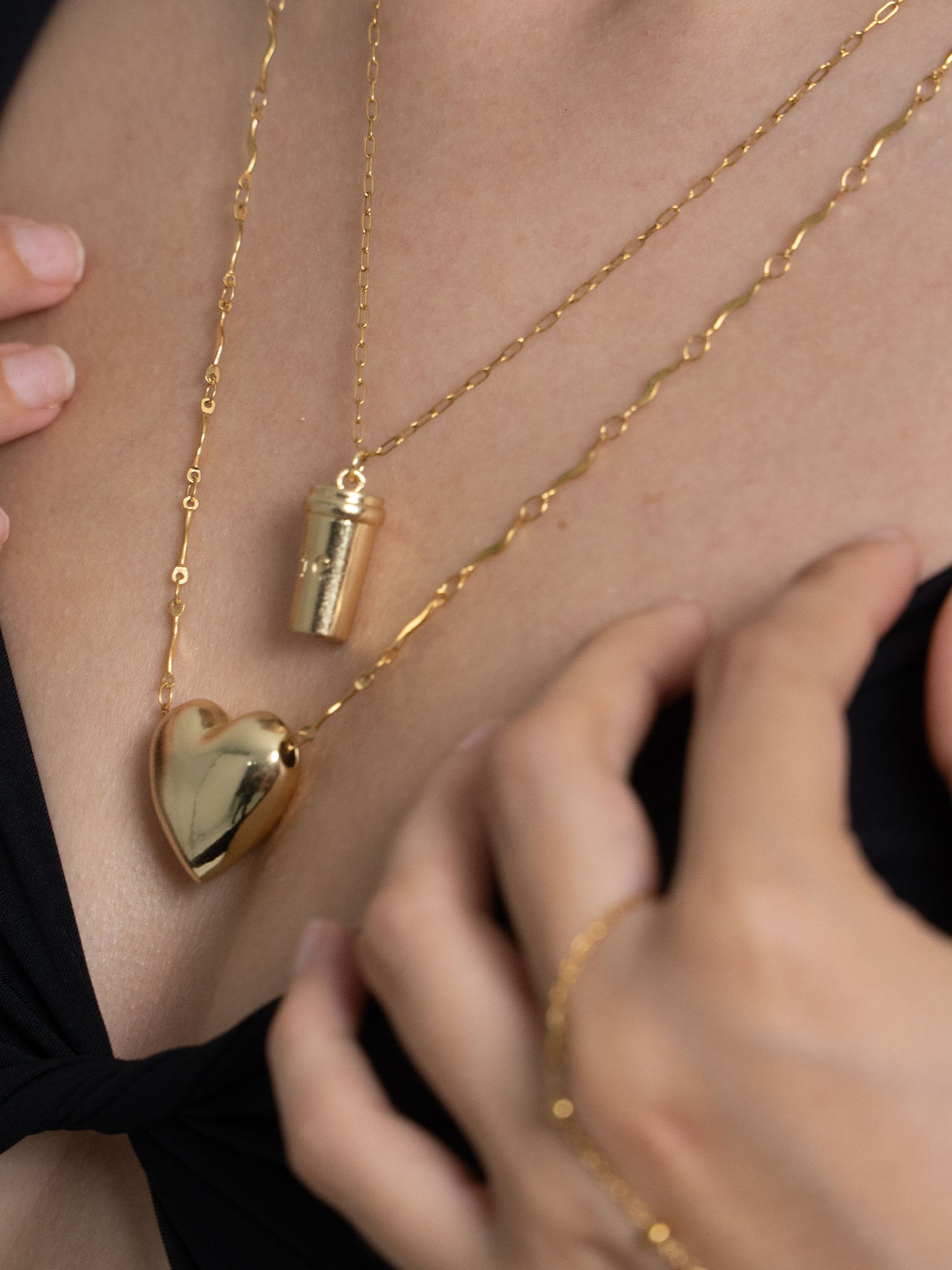 COLLAR DE CORAZÓN CHUNKY