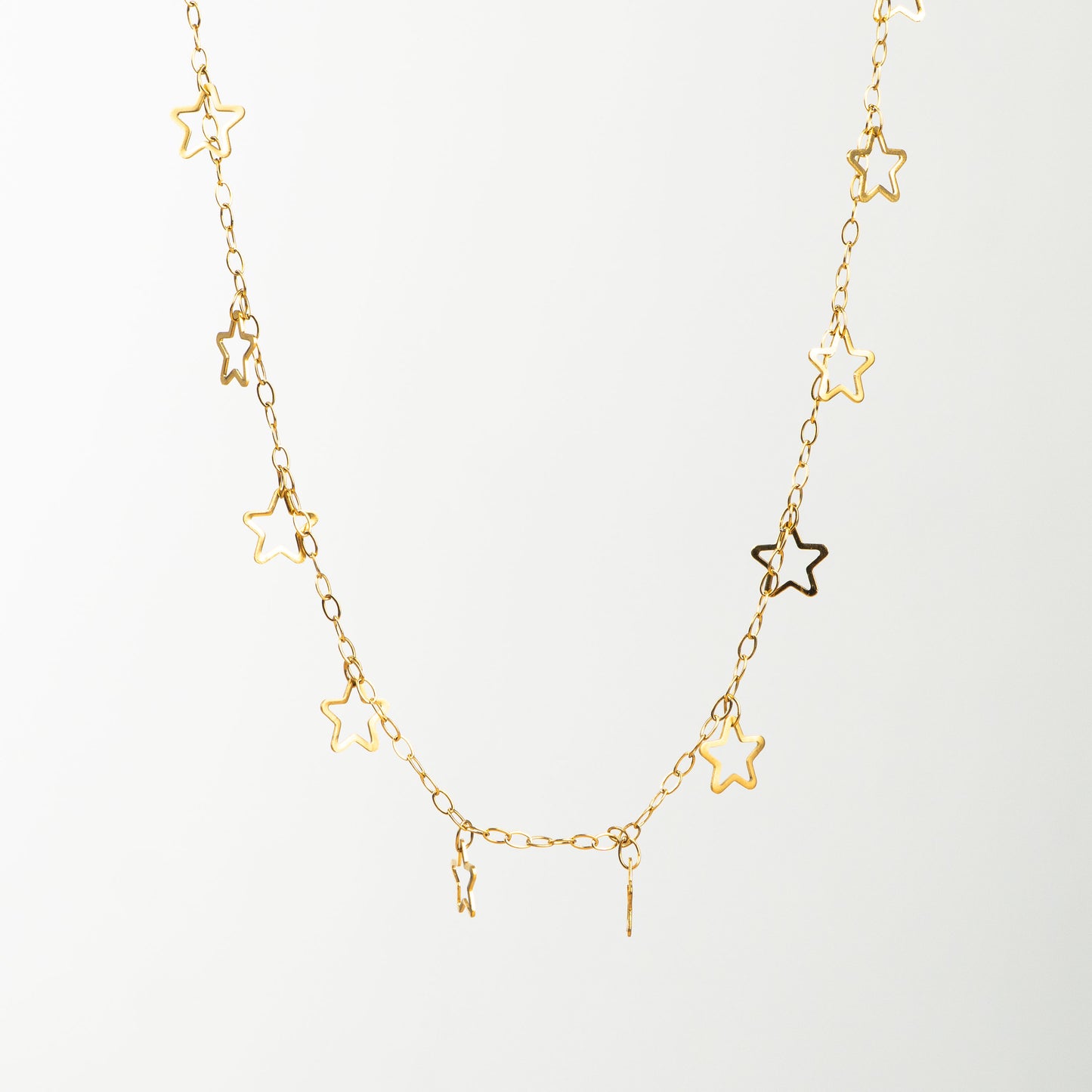 COLLAR EN ESTRELLAS